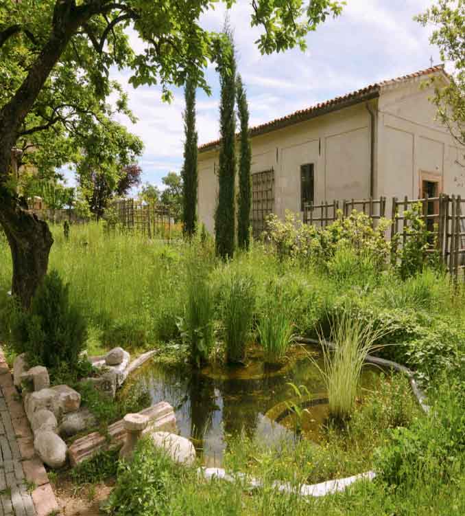 IL GIARDINO MEDIEVALE DELLA ROCCA DI ANGERA